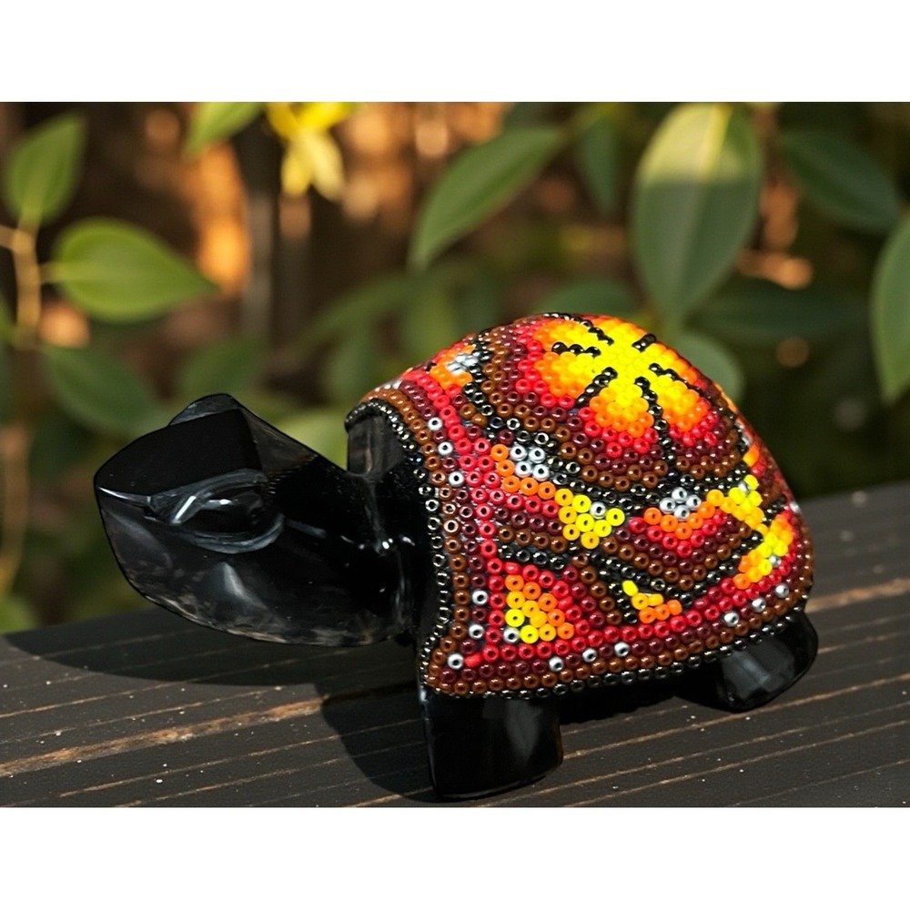 Huichol Turtle Beaded Obsidian Carved Stone‎ Figurine Multicolor Folk Art Mexico
